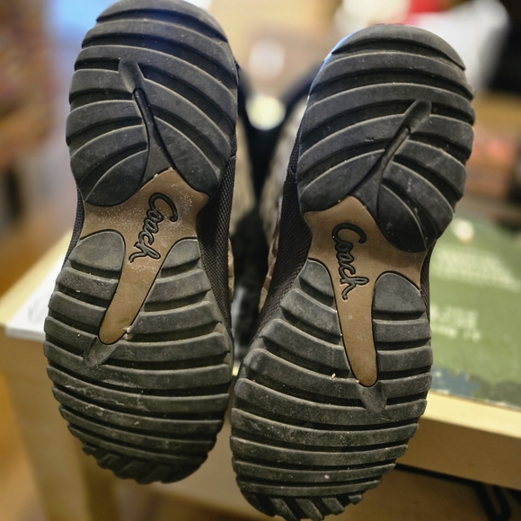 COACH JENNIE Q522 Signature Women’s Khaki Lace-Up Rabbit Fur Winter Boot size 8. - Picture 3 of 3